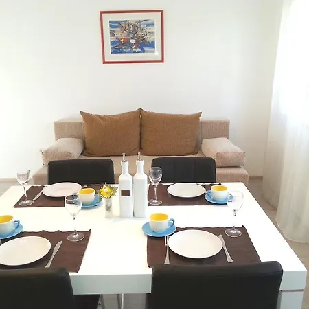 Levanat Apartment