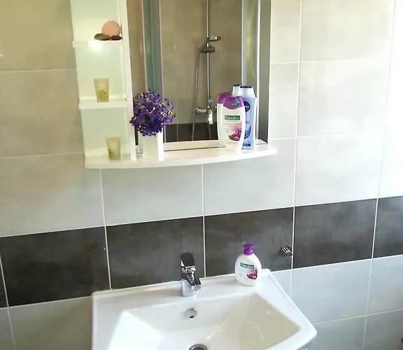 דירה Levanat זאדאר